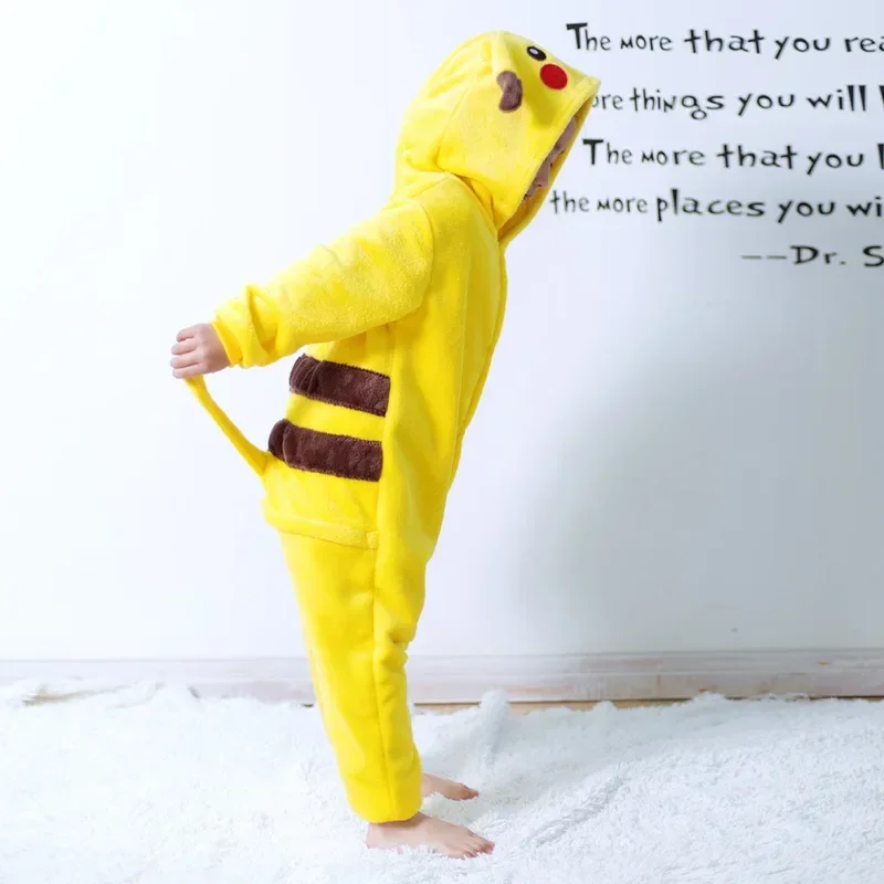 Pokemon Pikachu chaud flanelle - Anime Cosplay Pokemon avis et prix